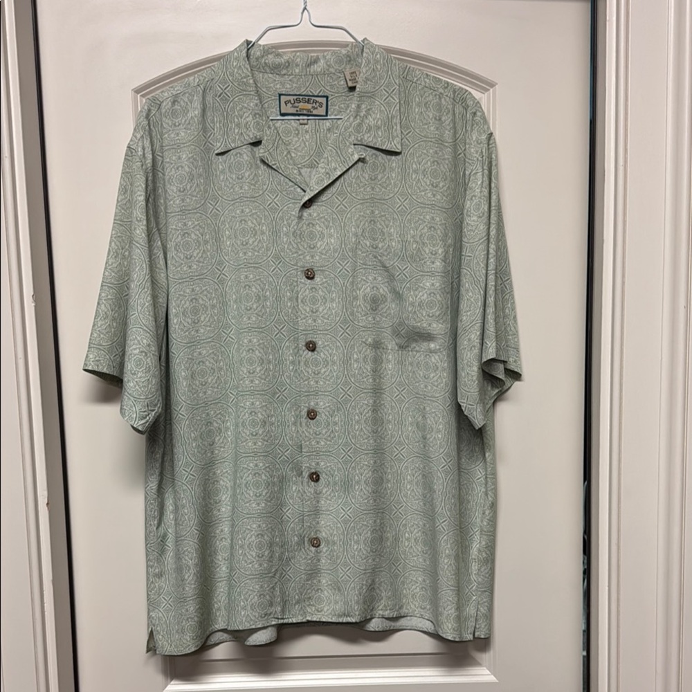 Pusser’s Green Casual Button Down Shirt with Relaxed Fit